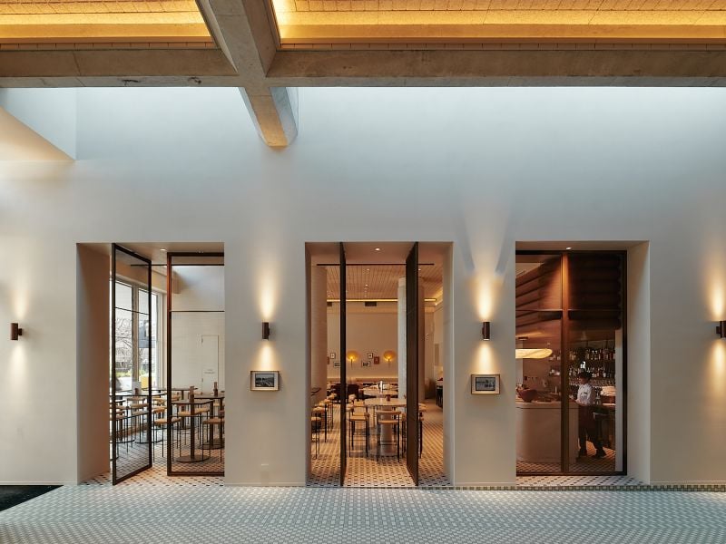 Novotel St Kilda. The entry doors between the dining room and the lobby.